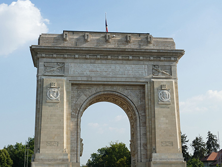 /assets/img/regiuni/Bucuresti-Ilfov/regiune/arcul de triumf.jpg